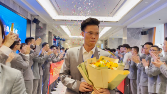 祝福！庫斯家人李景偉手繪家鄉(xiāng)地圖尋親成功